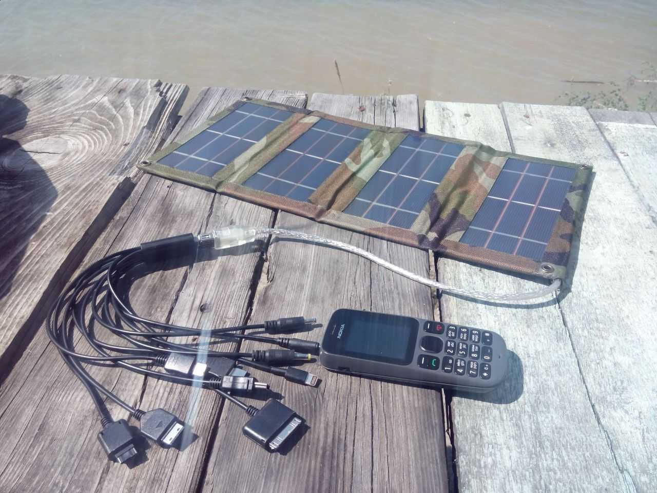 Лучшее солнечное зарядное устройство для телефона: использование солнечного света для ваших нужд связи