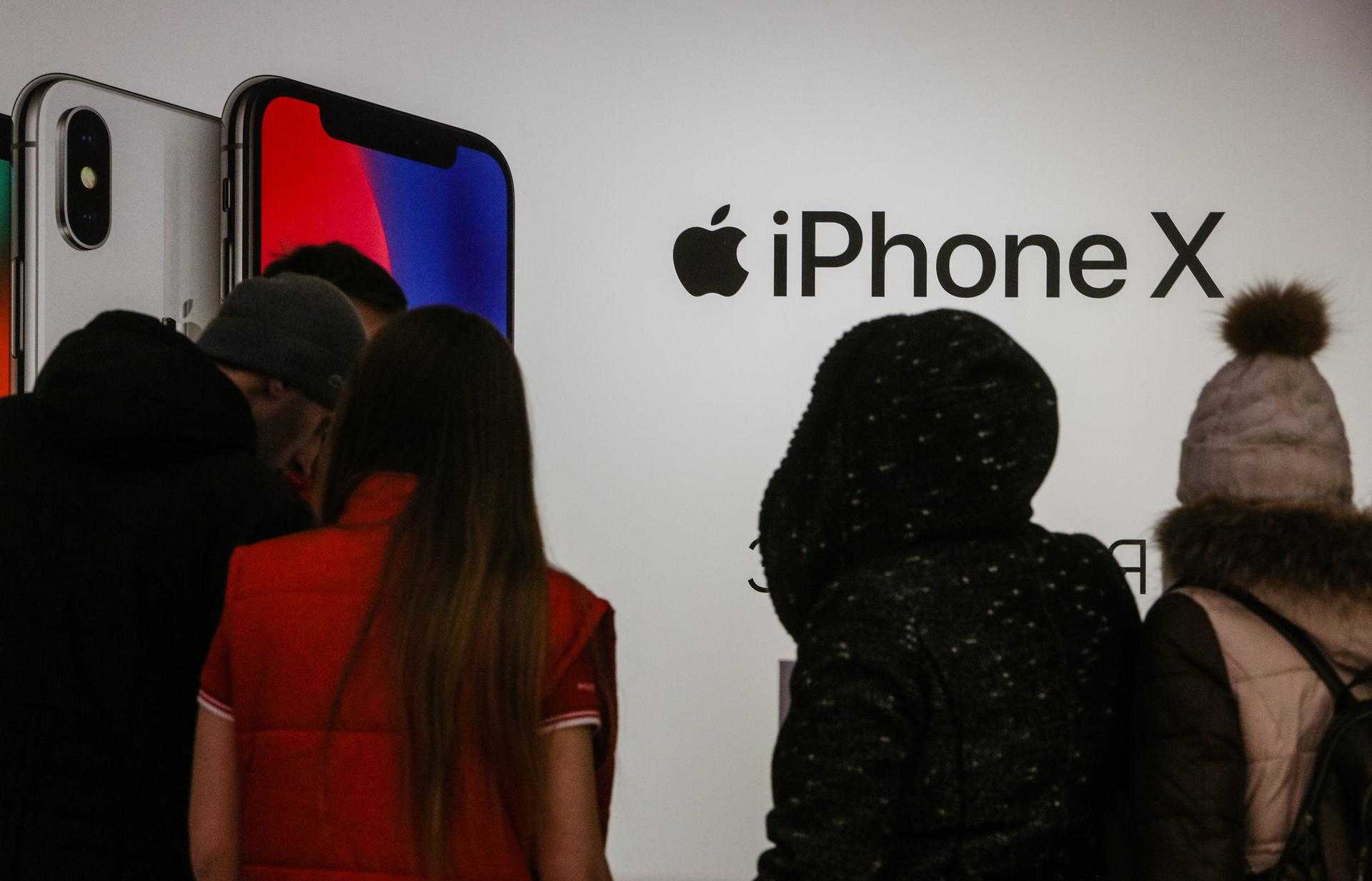 Что случилось с apple? samsung впервые за три года обошла ее на важном рынке - pcnews.ru