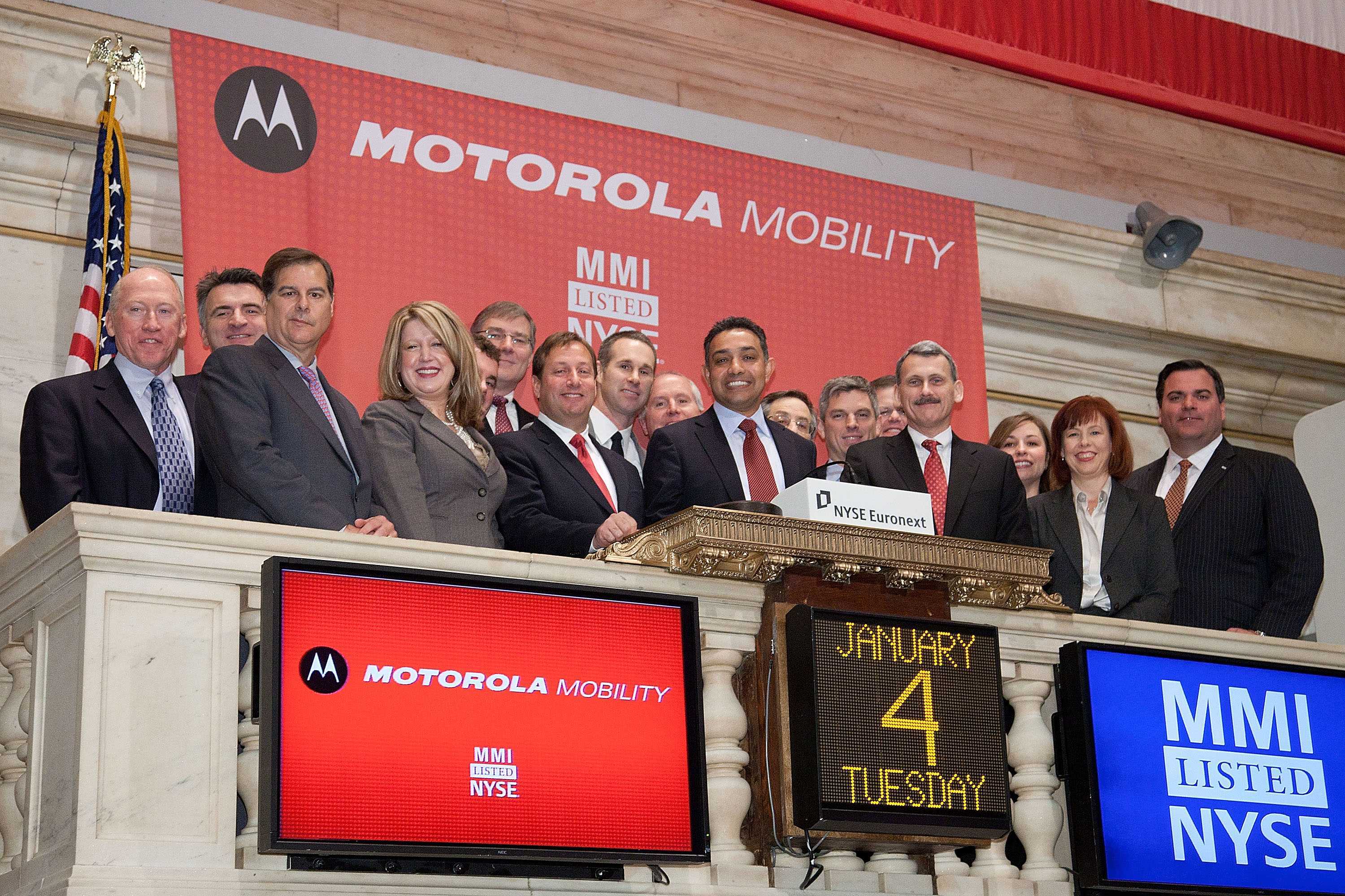 Lenovo отказывается от бренда moto в пользу motorola